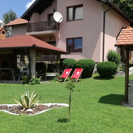 Apartments Dedic Dubrave Gornje ภายนอก รูปภาพ