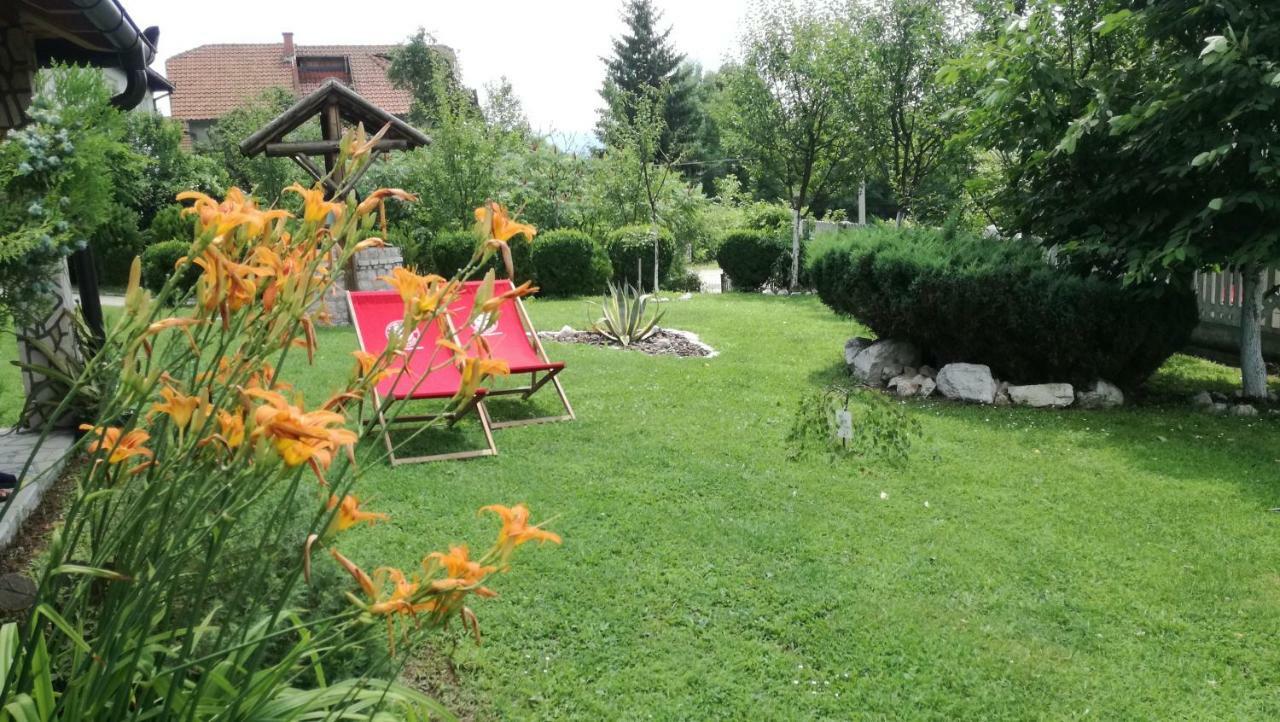 Apartments Dedic Dubrave Gornje ภายนอก รูปภาพ